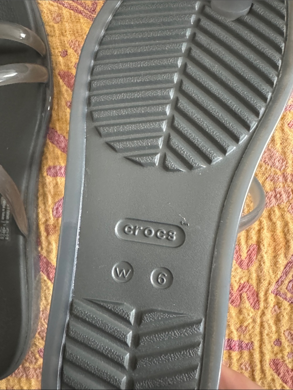 Crocs Women’s Grey Miami Toe Loop Sandals Size W6 - New Without Tags - Picture 7 of 7
